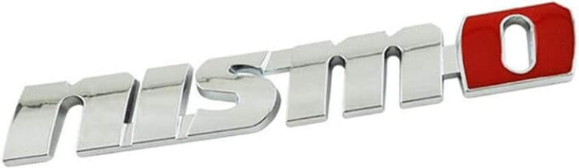 "Nismo"-Schriftzug 3D-Badge